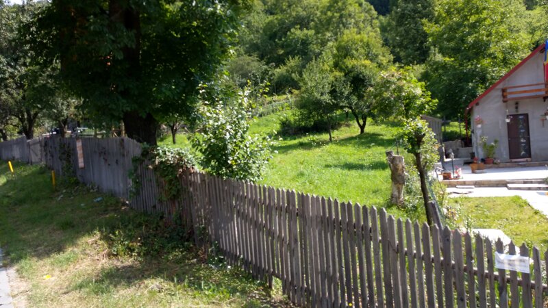 Posada- Sinaia 4 km, intravilan, 4.350 mp, deschidere- intrare din DN1, 11m